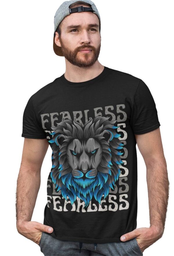 man-standing-wear-lion-face-fearless-text-printed-round-neck-black-t-shirt